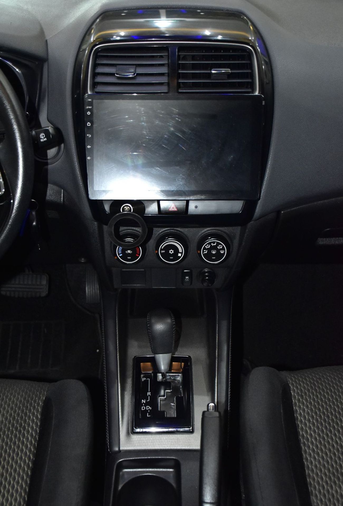 ميتسوبيشي ASX EXCELLENT DEAL for our Mitsubishi ASX ( 2020 Model ) in Grey Color GCC Specs