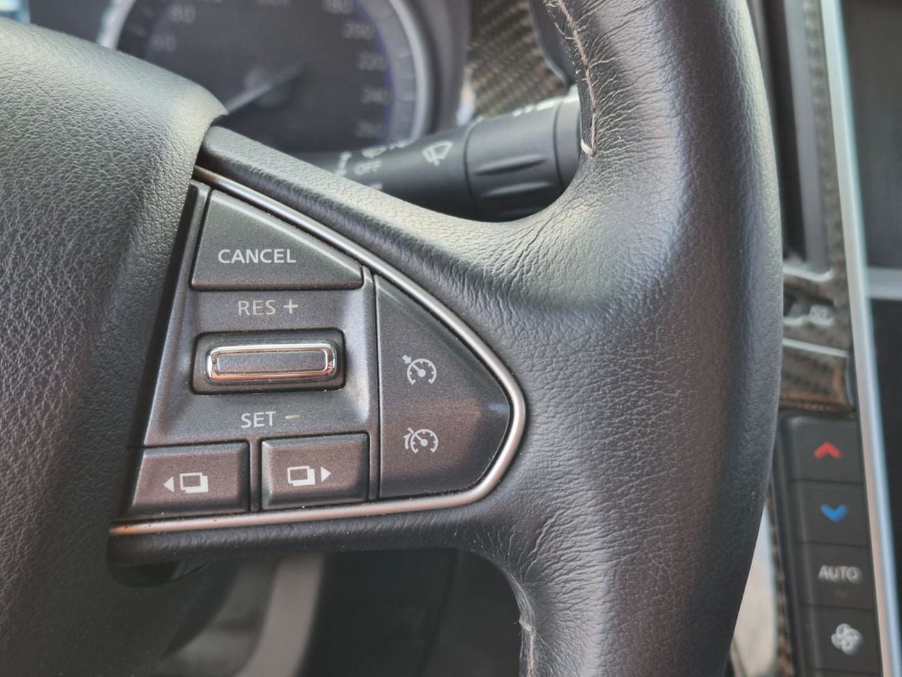 إنفينيتي Q50