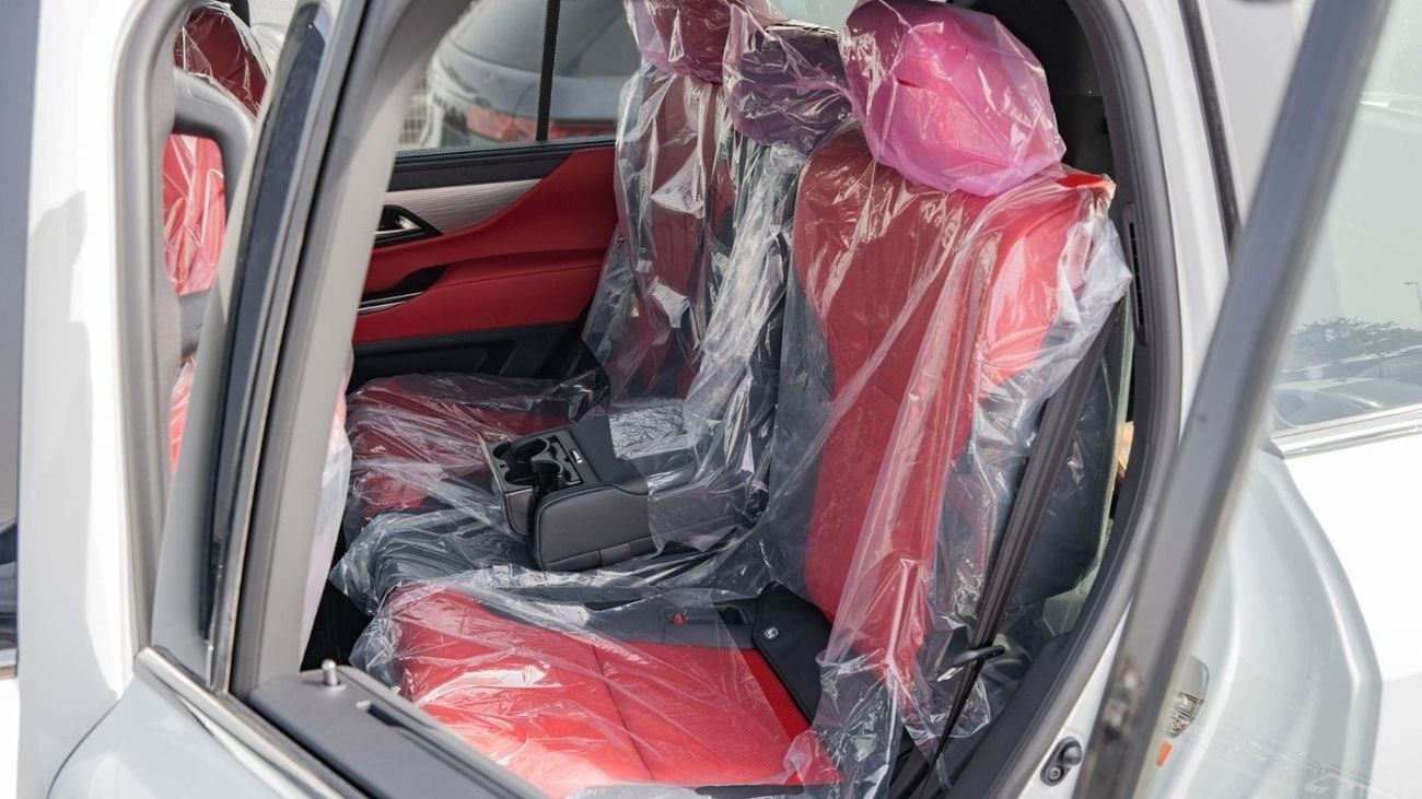 لكزس LX 600 2025 Lexus LX600 F-Sport 3.5L AT Petrol (White)