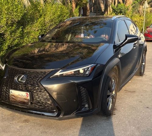 لكزس UX 200 F Sport Prestige 2.0L (160 HP)