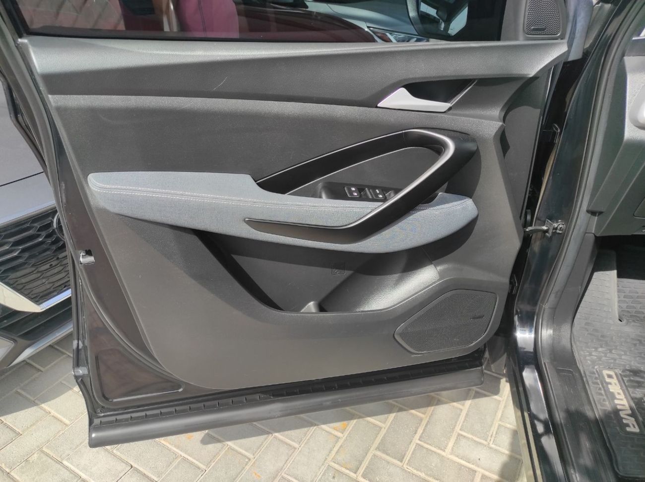 Chevrolet Captiva LT 1.5L (149 HP) (5 Seater)