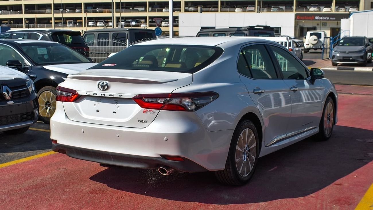 New Toyota Camry 2022 for sale in Dubai - 702130