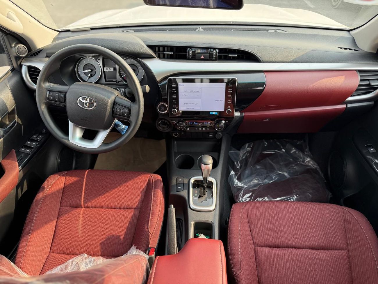 تويوتا هيلوكس HILUX D/C , GLXS-V , Full Option SR5 , 2.7L Petrol 4X4 , 2025 Model