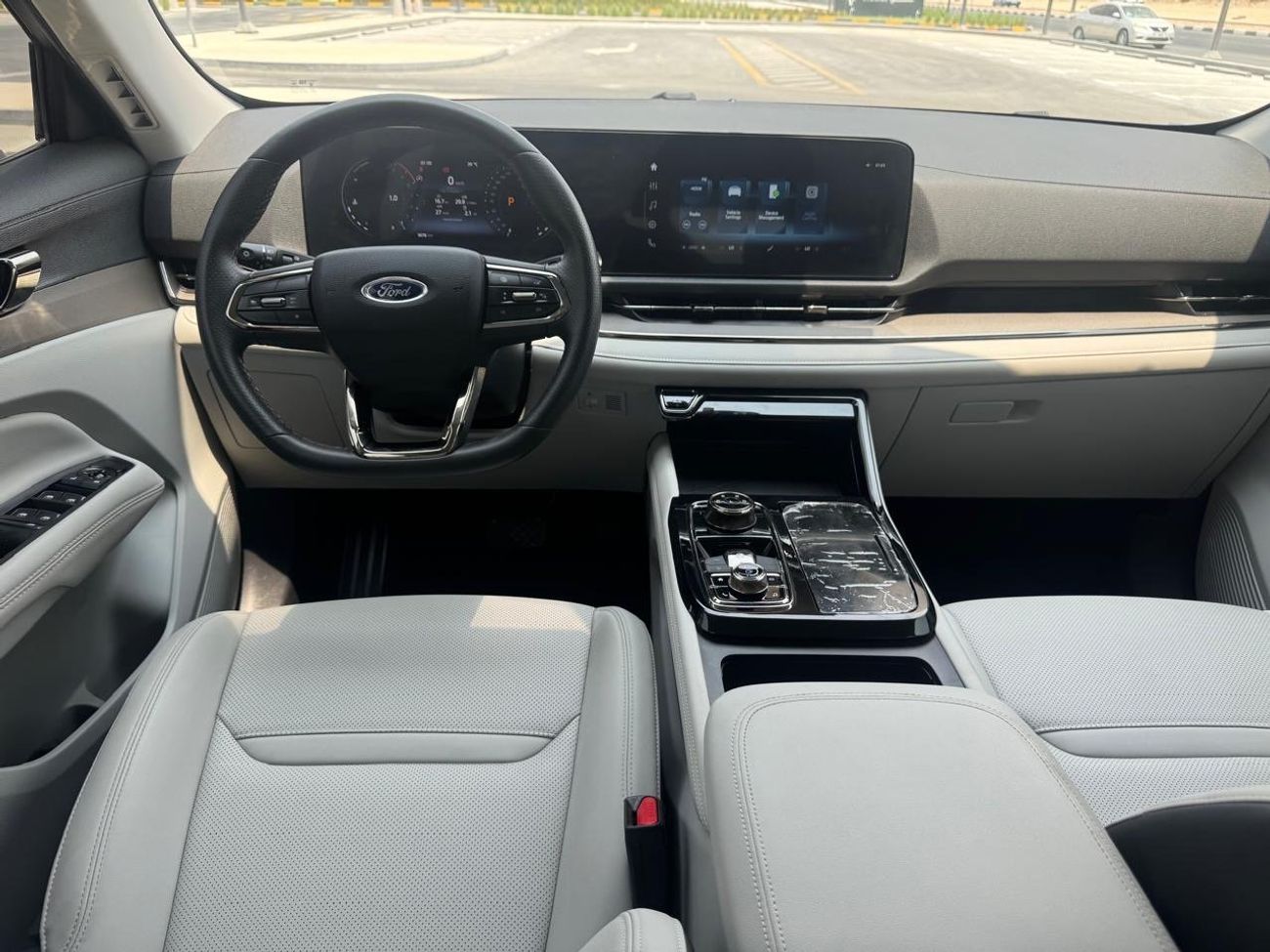 فورد تيريتوري Ambiente