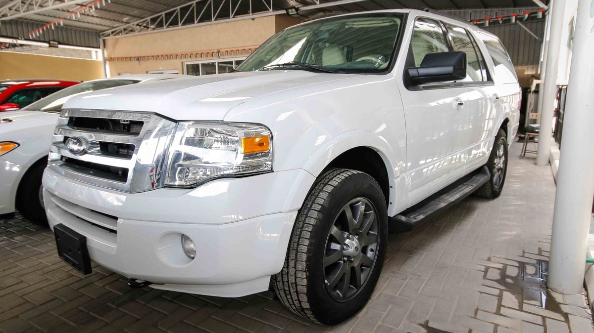 Ford Expedition for sale: AED 77,000. White, 2014