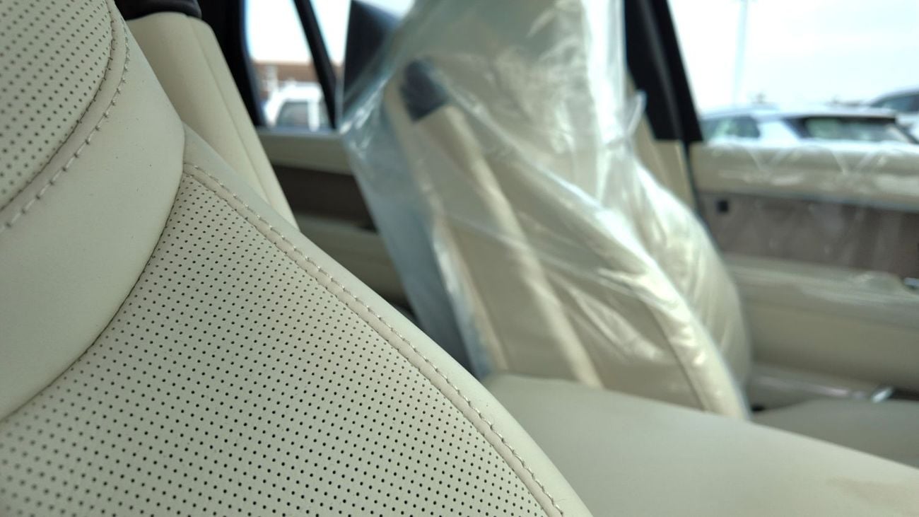 لاند روفر رينج روفر RANGE ROVER AUTOBIOGRAPHY P530 CARPATHIAN GREY