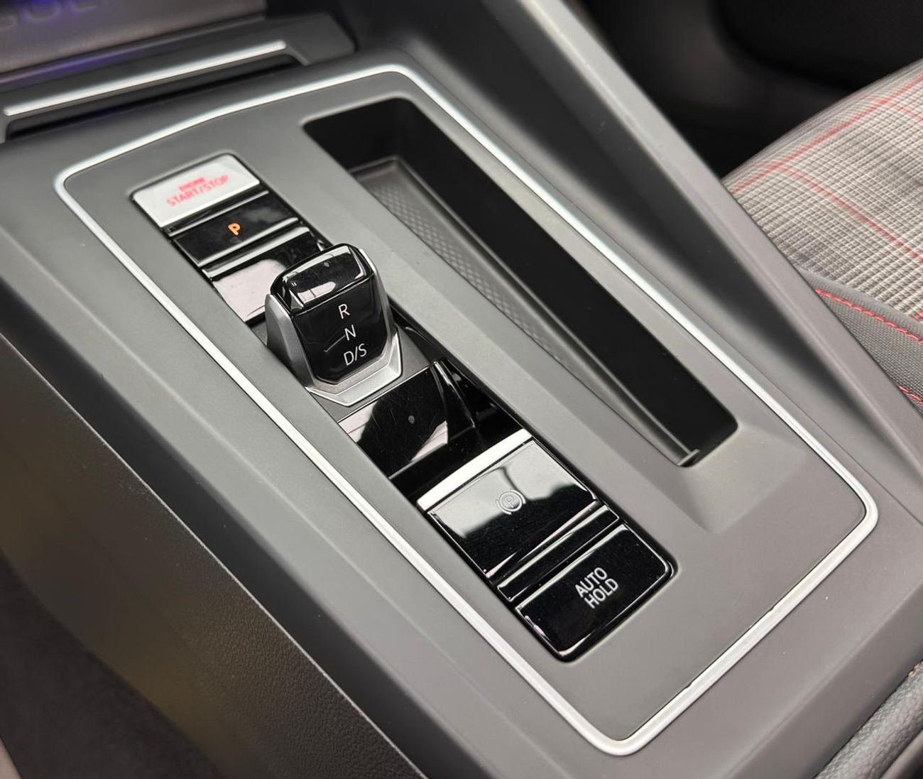 Volkswagen Golf GTI 2022 Volkswagen Golf GTI P1, 1 Year Warranty Unlimited KM, Volkswagen Full Service History, GCC