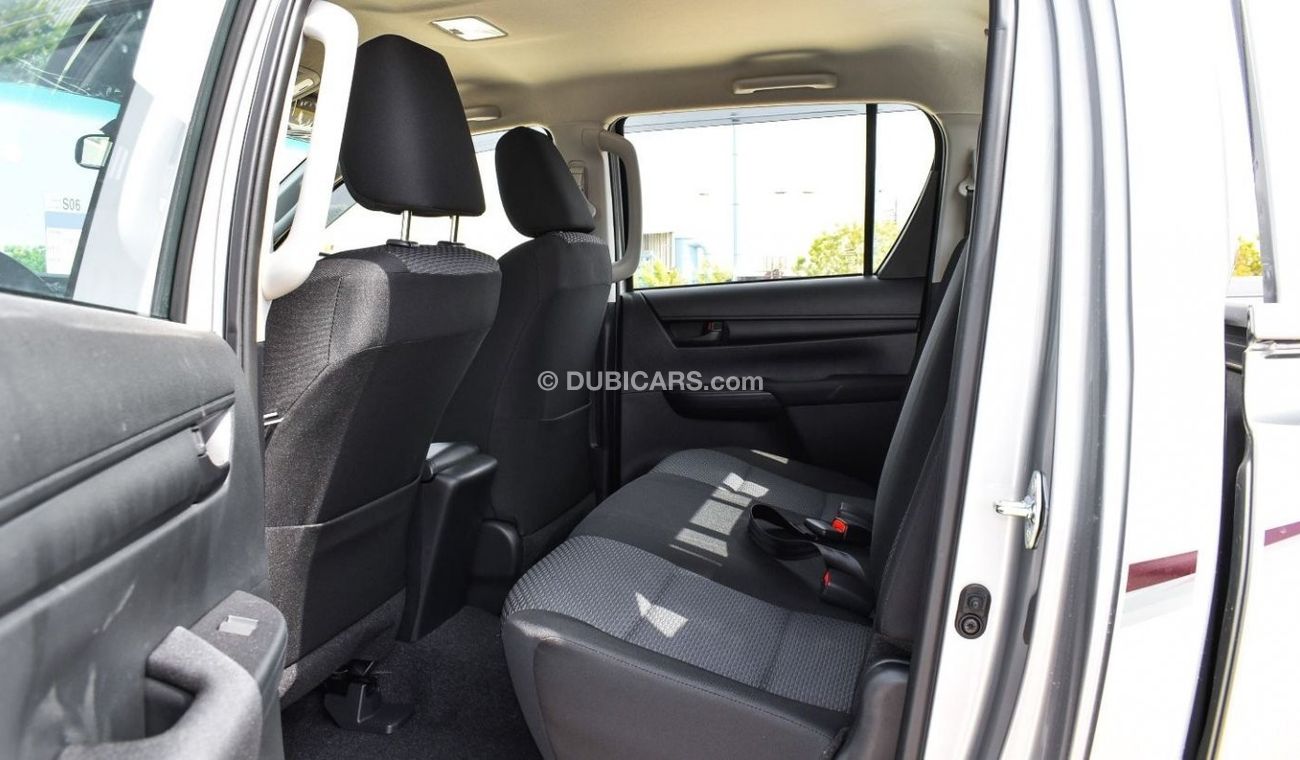 Toyota Hilux 2023 Toyota Hilux 4x4 DC 2.4 Low D Automatic - Silver inside Black | Export Only