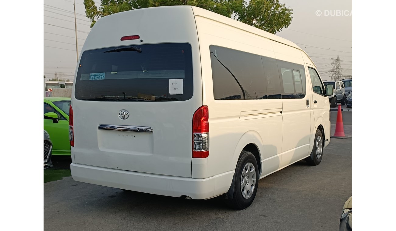 Toyota Hiace 2.7L Petrol / Manual Gear Box / Good Condition (CODE # 48022)