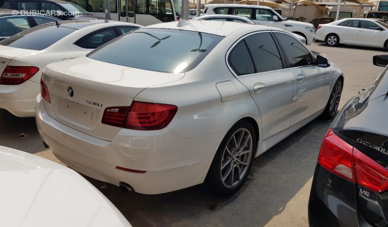 بي أم دبليو 535 2011 model Gcc specs twin turbo clean car