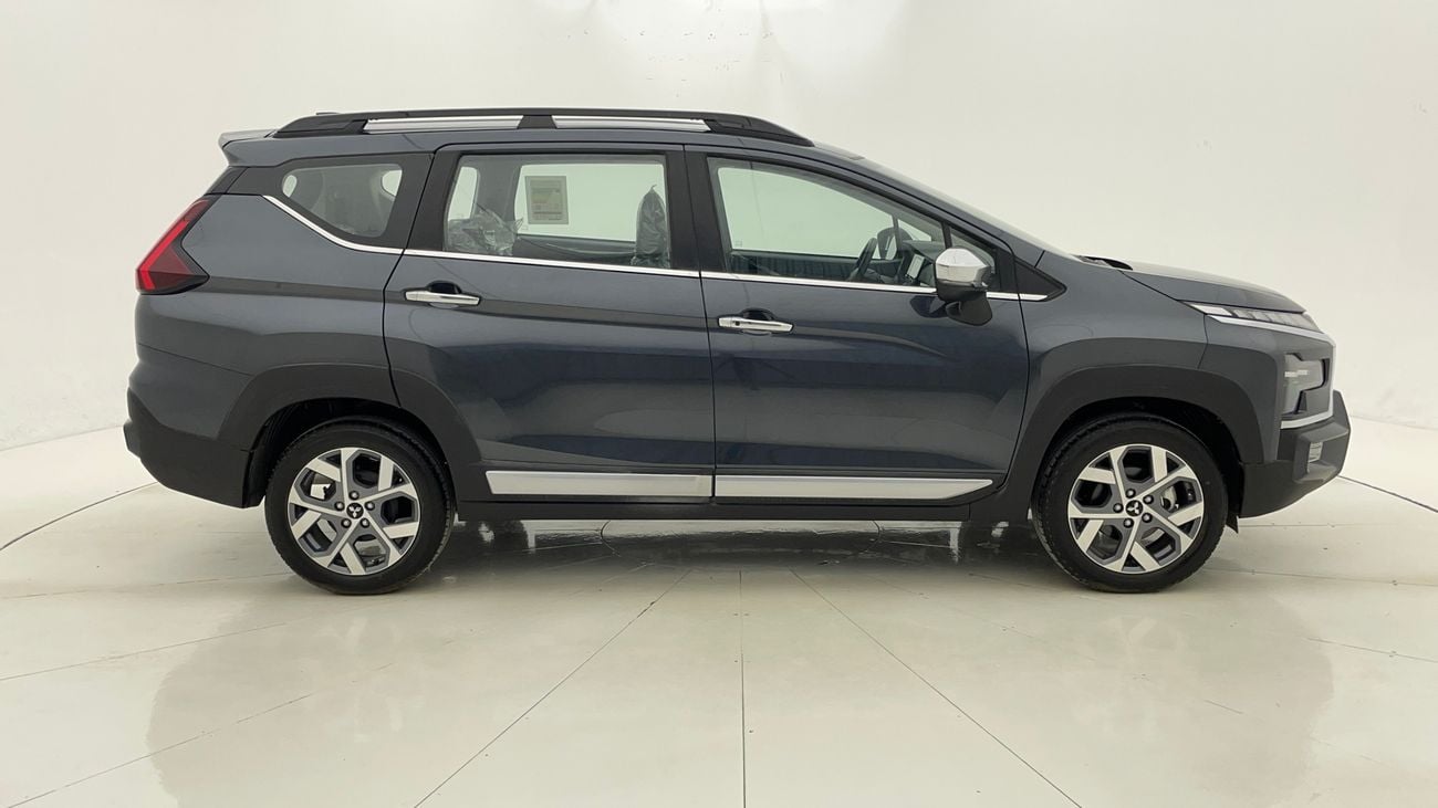 Mitsubishi Xpander H/L PREMIUM 1.5 | Zero Down Payment | Home Test Drive