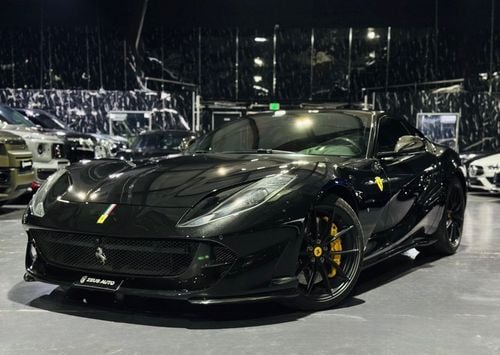 فيراري 812  سوبرفاست 812 Superfast 2018 Ferrari, Full Ferrari Service History, Carbon Fiber Package, Very Low Kms, GCC