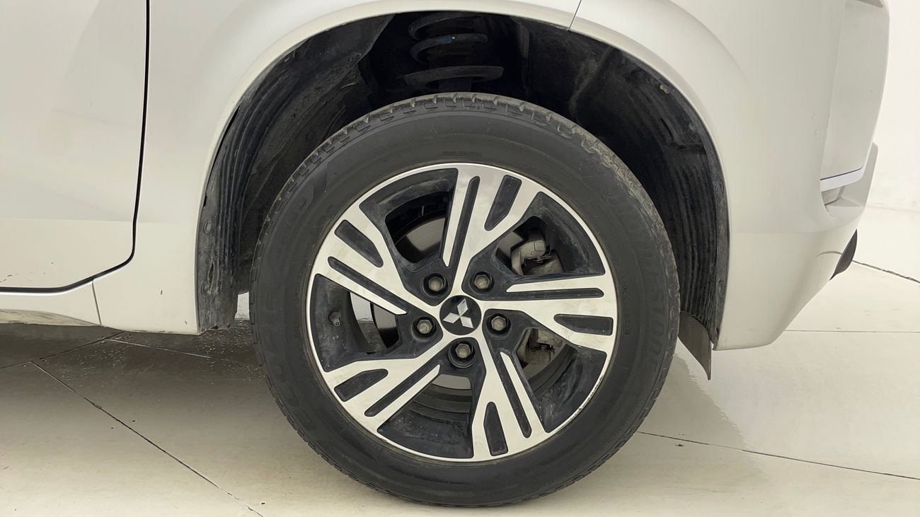 ميتسوبيشي إكسباندر MID 1.5 | بدون دفعة مقدمة | اختبار قيادة مجاني للمنزل