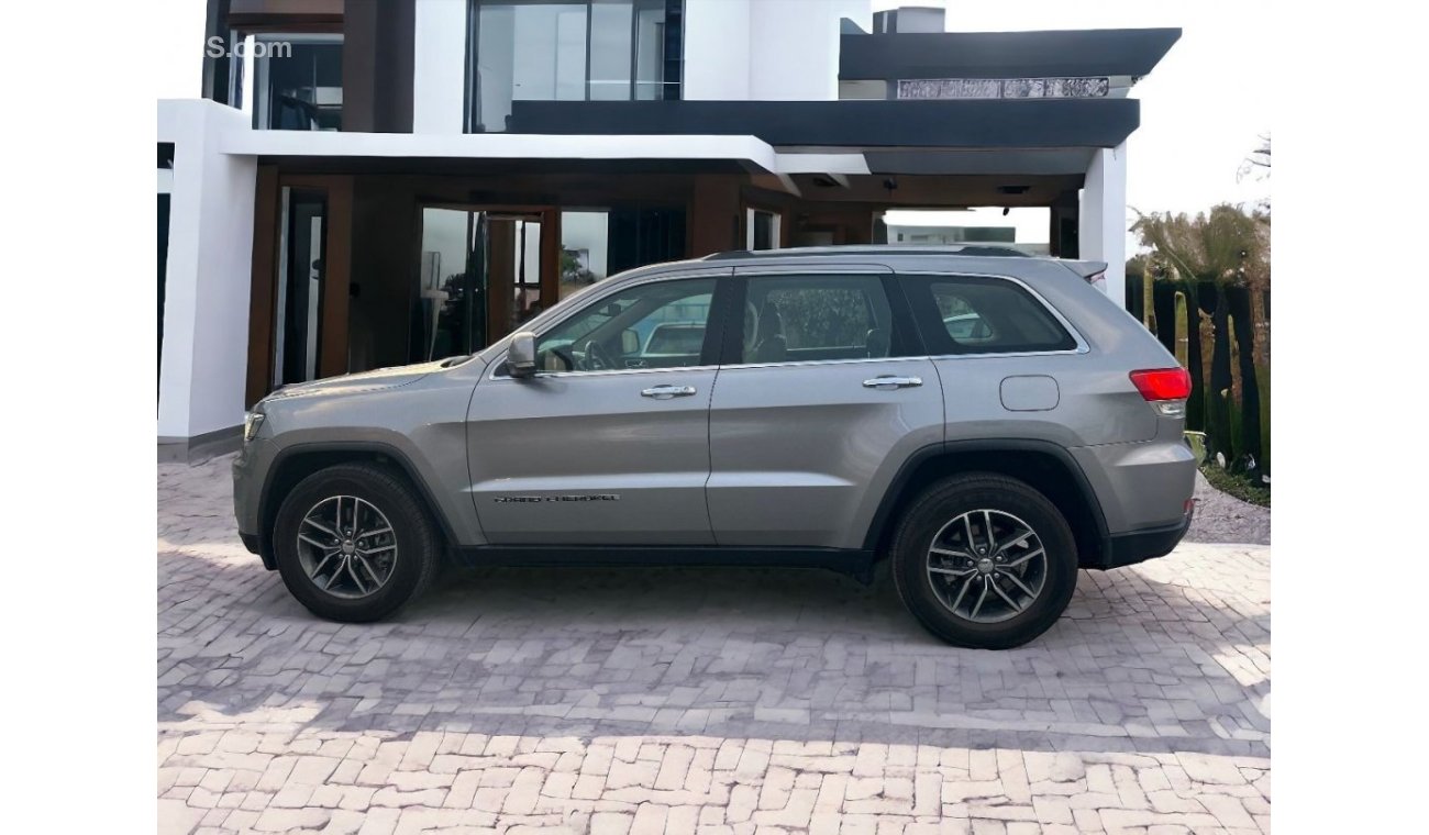 جيب جراند شيروكي AED1,270 PM | JEEP GRAND CHEROKEE 2017 LIMITED 4X4 | FSH | GCC SPECS | FIRST OWNER