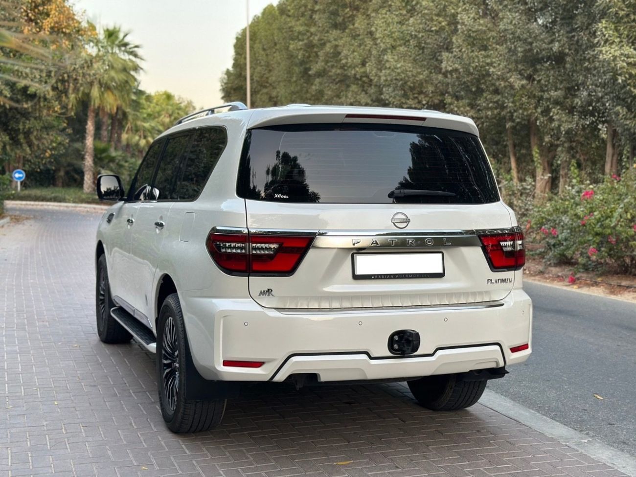 Nissan Patrol SE Platinum 4.0L V6 | GCC Specs | Full Option | Perfect Condition | Low Mileage