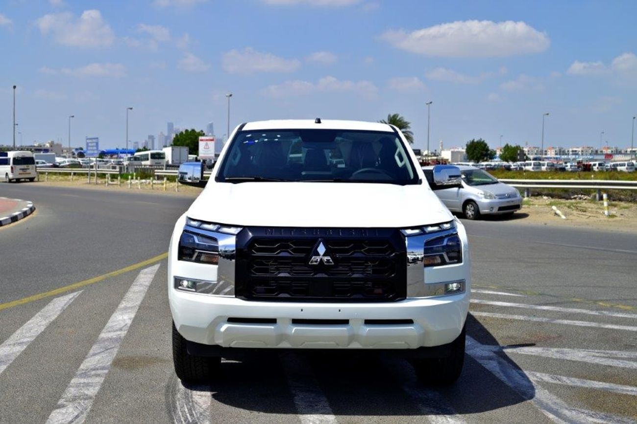 Mitsubishi L200 Sportero Double Cab  2.4L Diesel 4WD Automatic