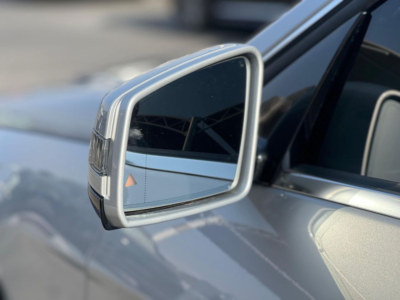 مرسيدس بنز E300 MERCEDES BENZ - E300 - CAR IS WITH NUMBER PLATE - MODEL 2016 - 107889KM