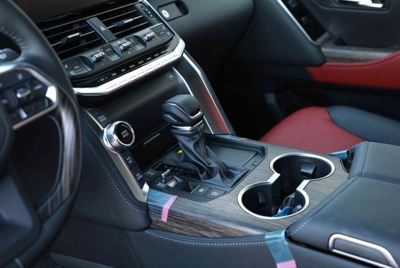 Toyota Land Cruiser 2024 TOYOTA LAND CRUISER VXR 3.3 - PRECIOUS WHITE PEARL inside RED | Export Only