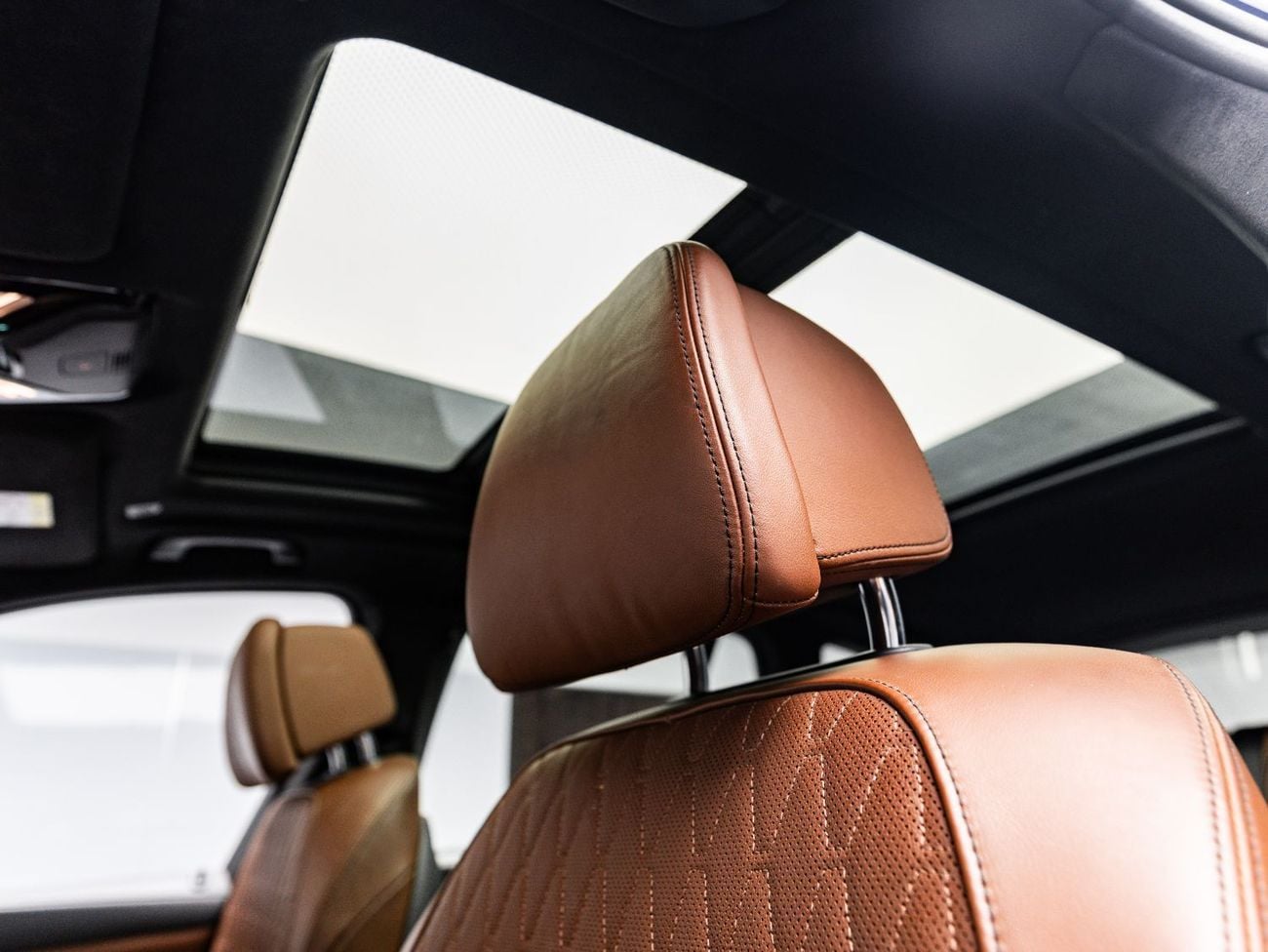 بي أم دبليو X5 2021 BMW X5 M50i, 4.4L TC V8, AWD, 523 bhp, 8 Speed Automatic.