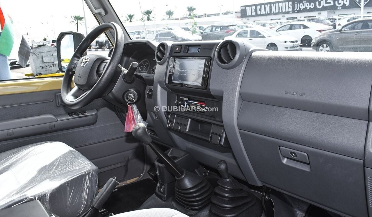 Toyota Land Cruiser 70 4.0L V6 Petrol