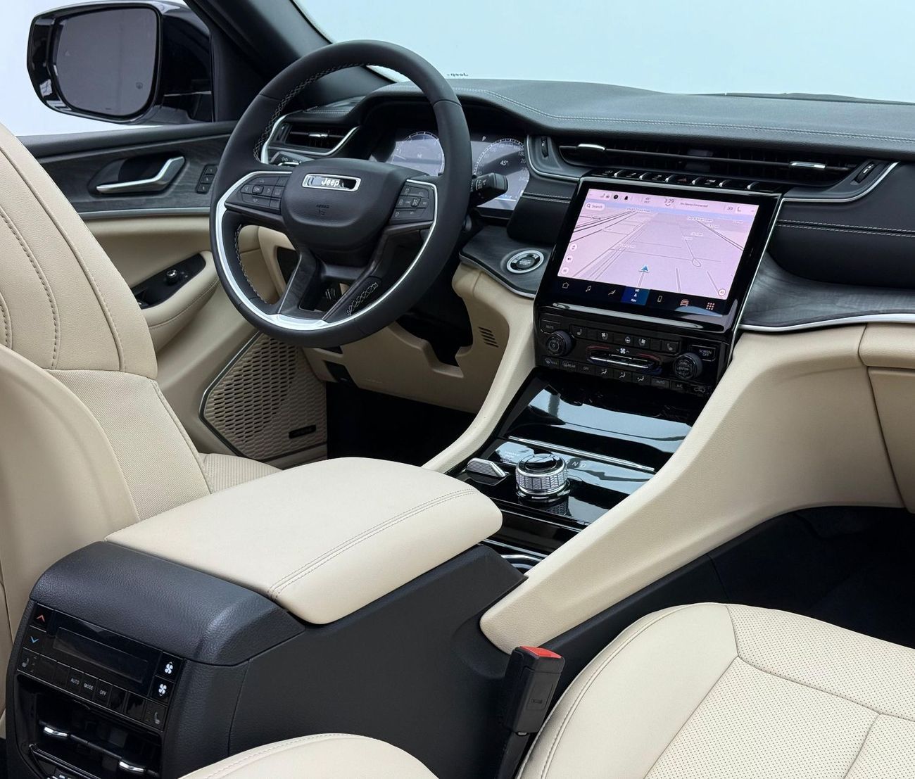 جيب جراند شيروكي Limited 3.6L