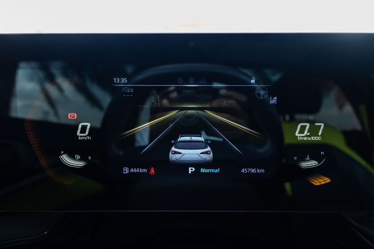 أم جي وان 1.5 LUX