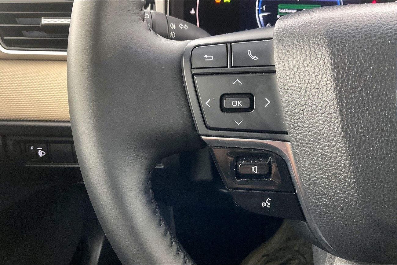 تويوتا كامري XLE | Carnival Sale • UP TO AED 20,000 OFF | شامل الضمان | 0 ﺪﻔﻋﺓ ﺃﻮﻟﻯ