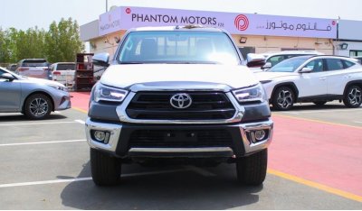 Toyota Hilux Double Cab 4WD 2.8L AT Diesel SR5