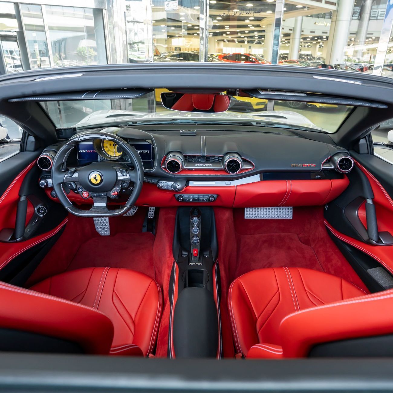 Ferrari 812 2023 FERRARI 812 GTS ( FULL CARBON BODY ) DONE ONLY 1200KM