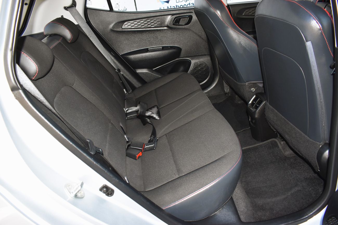 Hyundai Grand i10 AED 529 PM | 1.2L GLS GCC DEALER WARRANTY