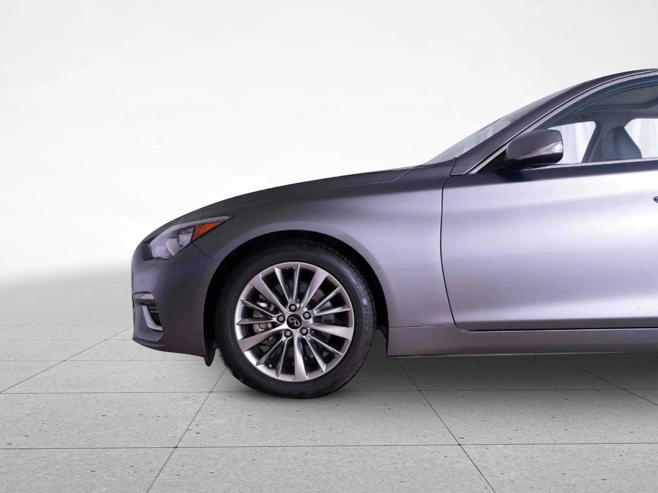 Infiniti Q50 LUXE 3.0