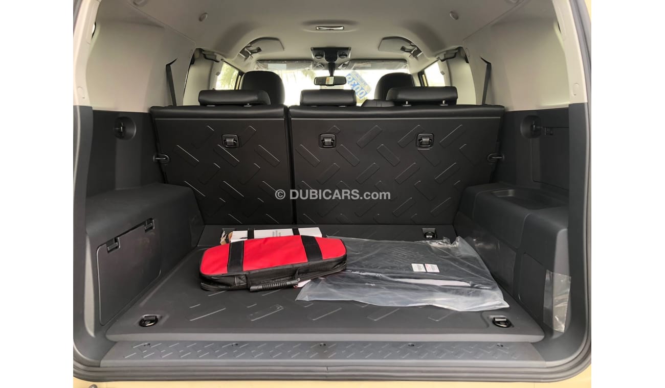 تويوتا إف جي كروزر تويتا اف جي كروزر موديل2023 بسعة محرك 4.0 بنزين الاصدار الاخير