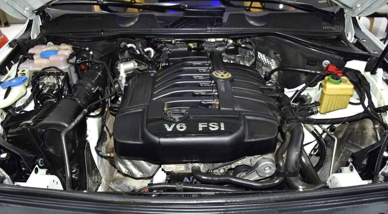 Volkswagen Touareg EXCELLENT DEAL for our Volkswagen Touareg ( 2014 Model ) in White Color GCC Specs