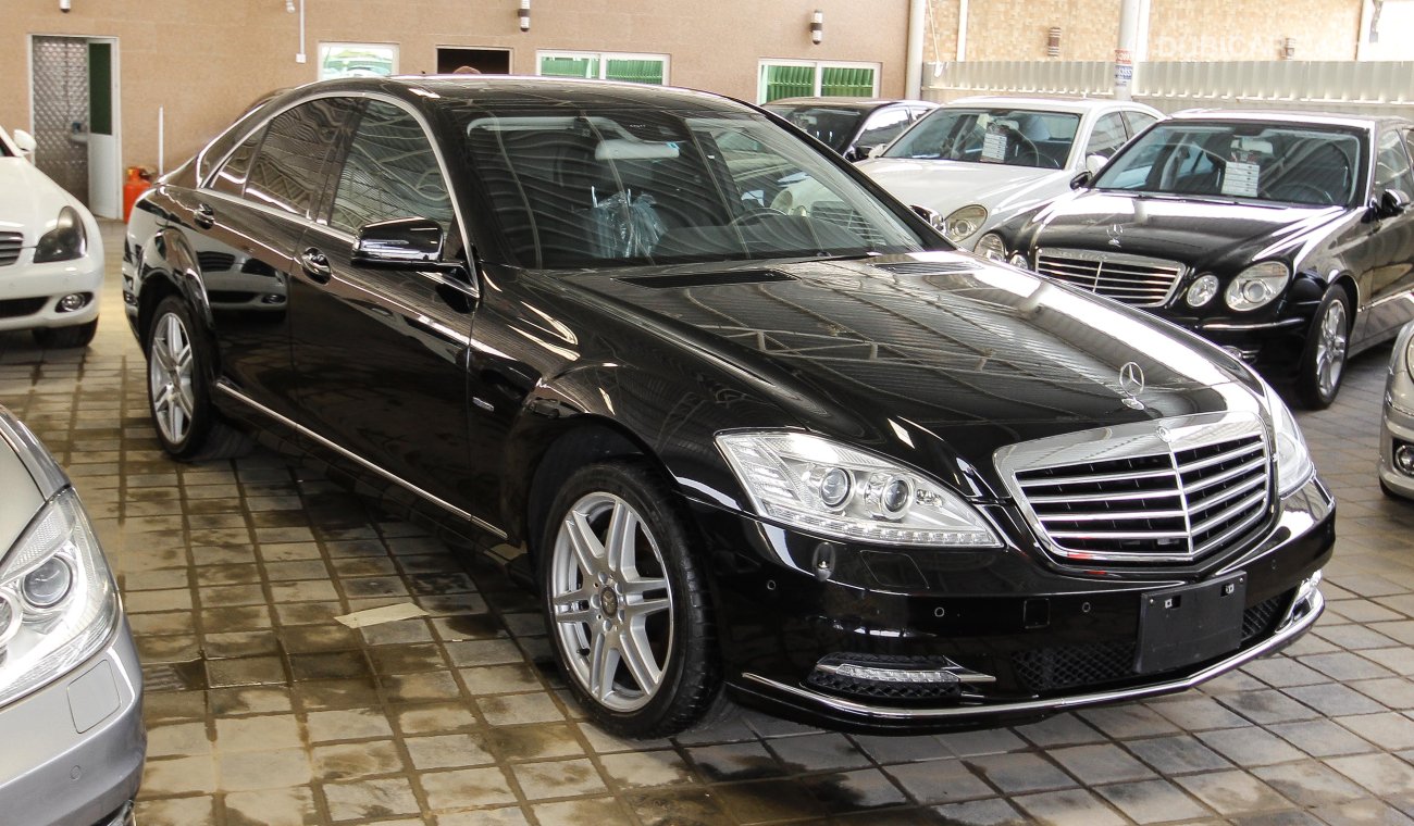 Mercedes-Benz S 350 With S 550 Badge