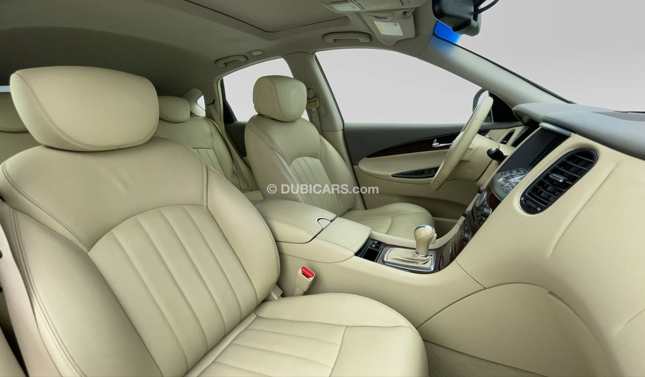 Infiniti QX50 LUXURY 3.7 | Zero Down Payment | Free Home Test Drive