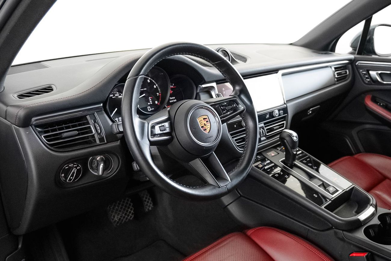 بورش ماكان Std 2.0L (252 HP)