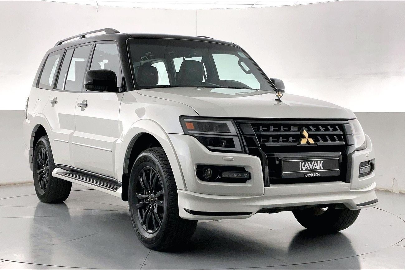 Mitsubishi Pajero Signature Edition| 1 year free warranty | Exclusive Eid offer