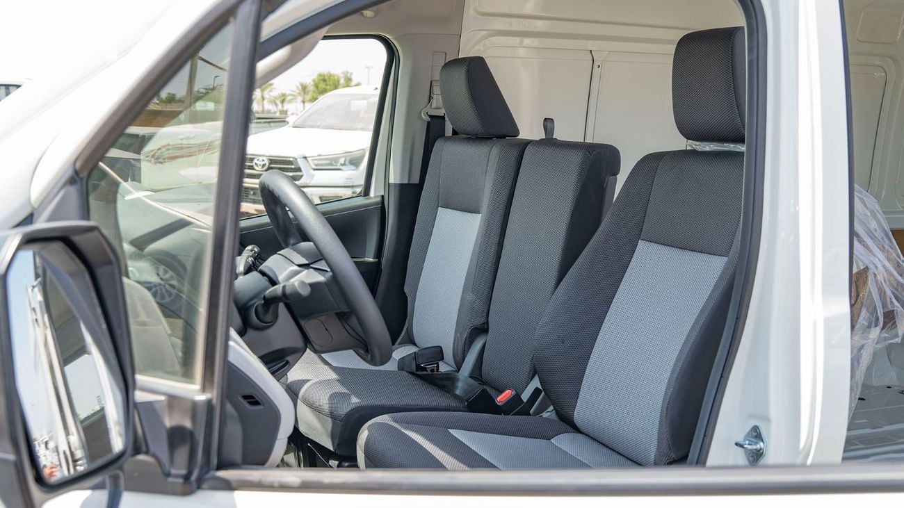 تويوتا هاياس 2026 Toyota Hiace 3.5L AT Petrol High Roof Cargo RWD