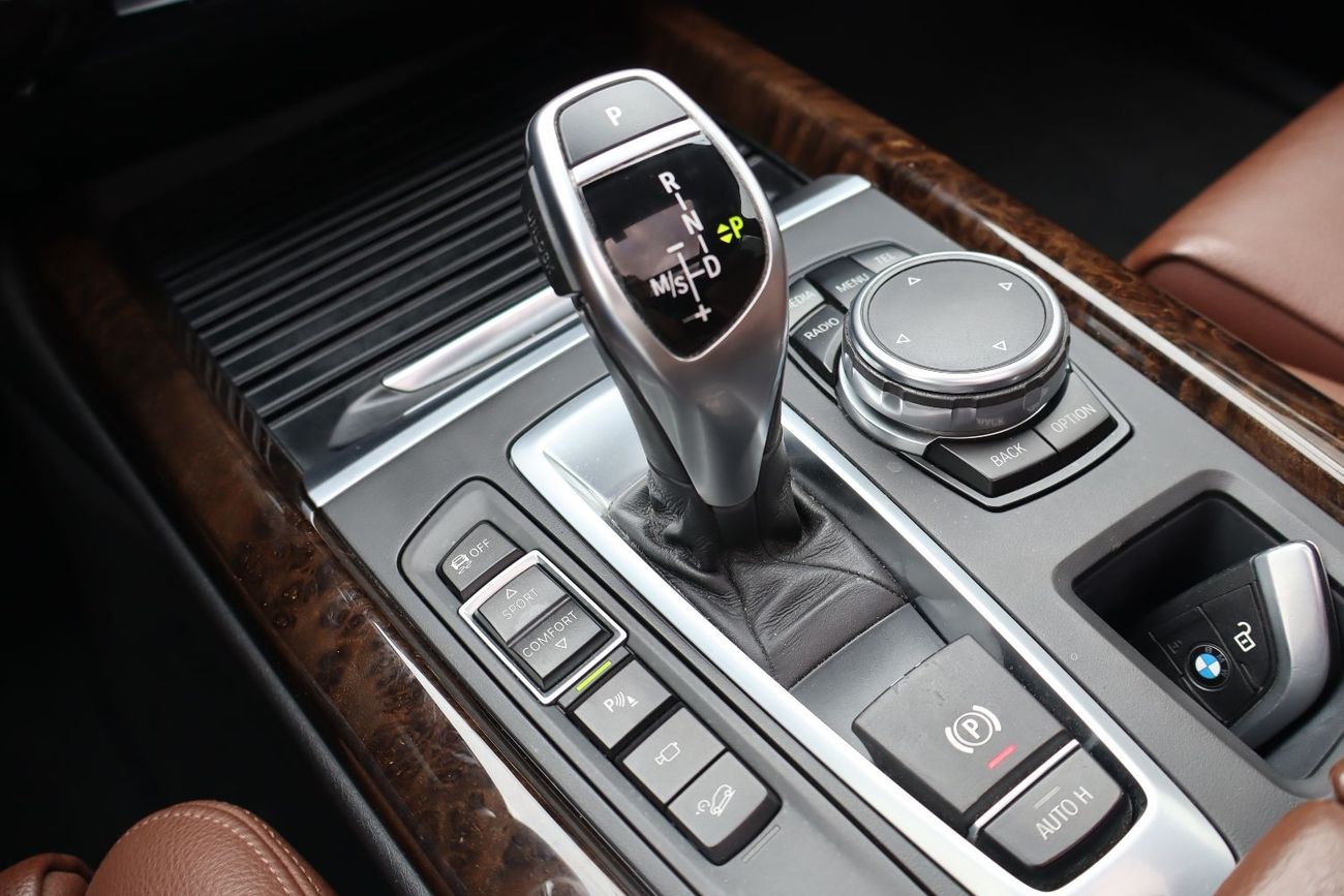 BMW X5 50i M Sport 4.4L