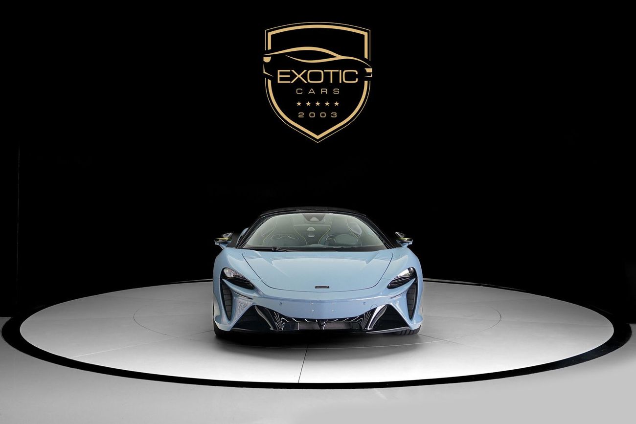 McLaren Artura Spider