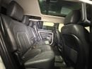 Land Rover Defender 110 S P300