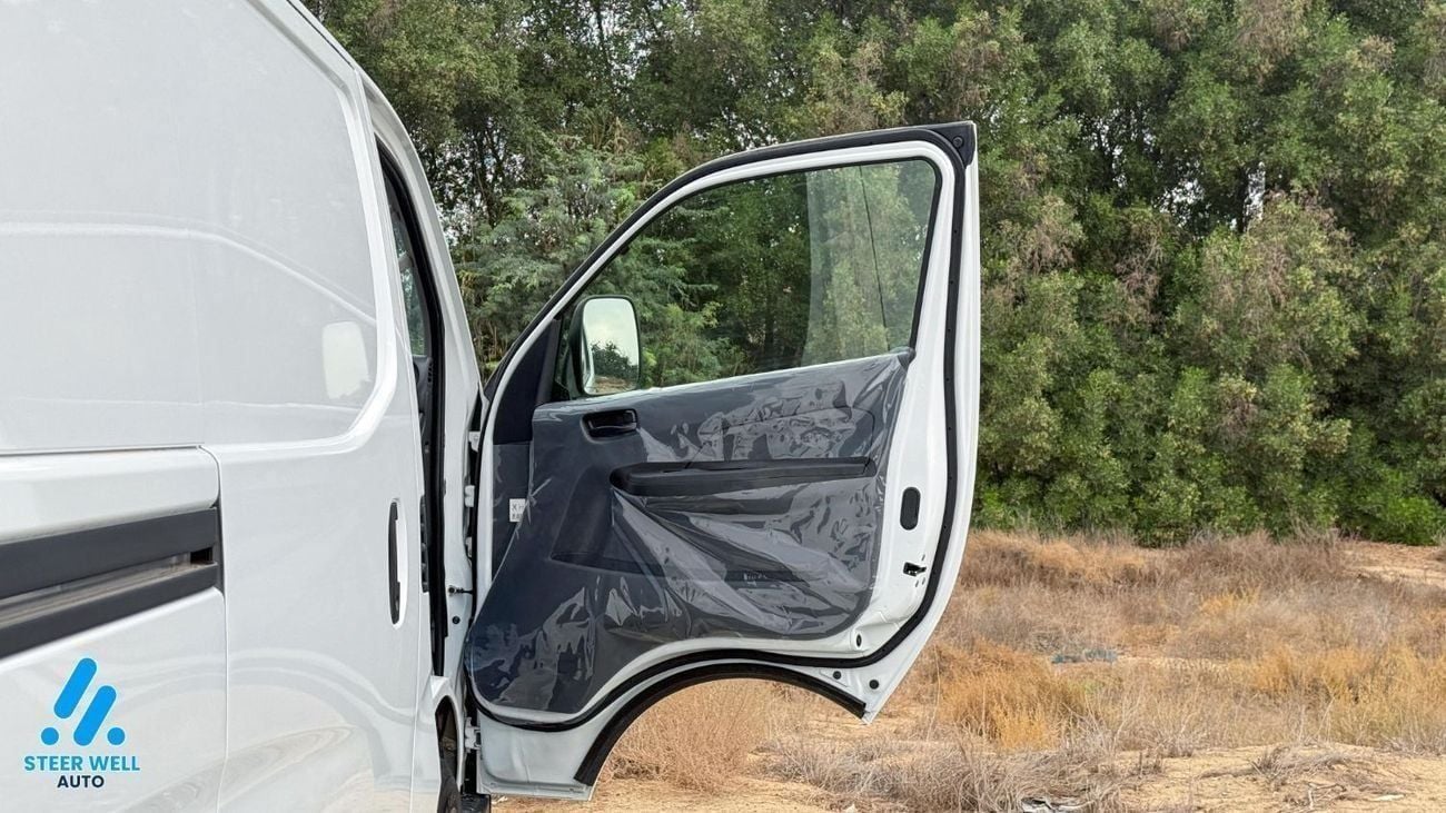Nissan Urvan HIGH ROOF WIDE BODY 3-Seater Automatic (4-Door)