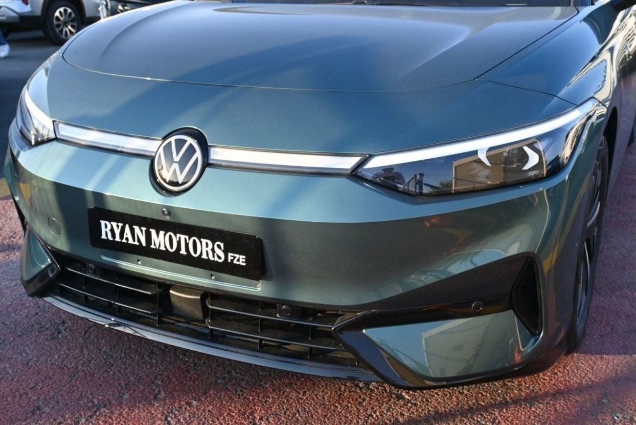 Volkswagen ID.7 Volkswagen ID 7 Pro Vizzion, Radar, 360 Camera, AR Heads-Up Display, Adaptive Cruise Control, Lane A