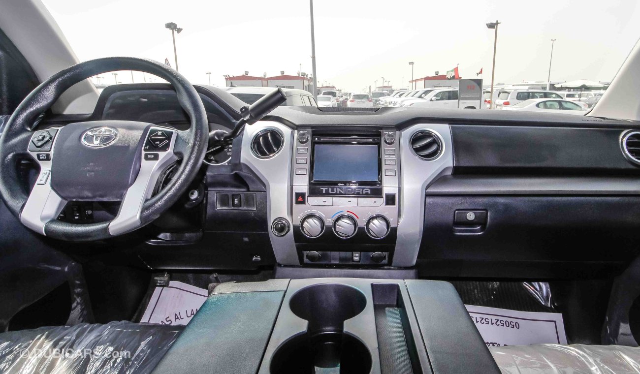 Toyota Tundra 5.7L V8 SR5