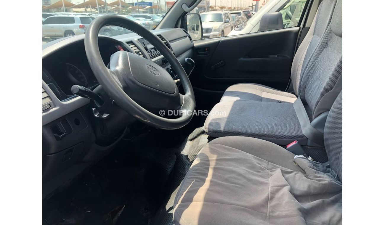 Toyota Hiace Toyota Hiace Van,model:2008.Excellent condition