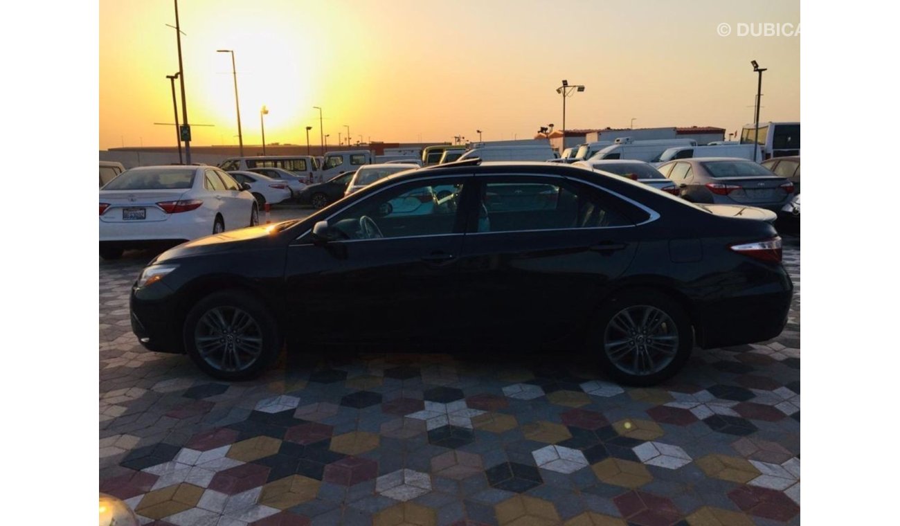 Toyota Camry 2015 For Urgent SALE Passing from RTA