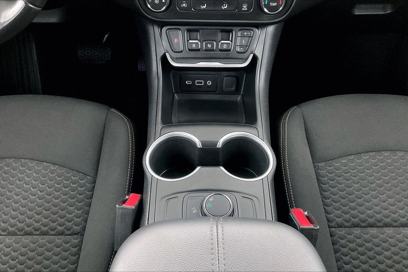 GMC Terrain SLE | 1 year free warranty | 0 down payment | 7 day return policy