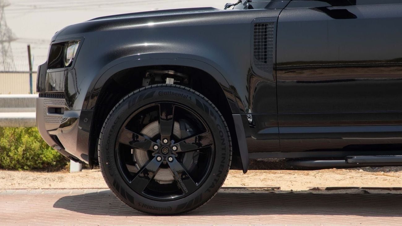 لاند روفر ديفندر X-Dynamic SE 3.0L | 2025 | with 5 Years Agency Warranty