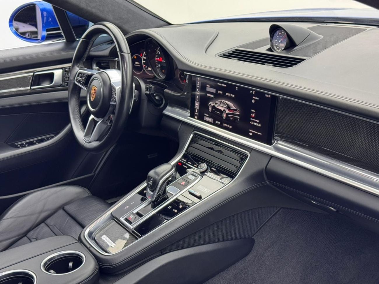 Porsche Panamera Turbo 4.0L RWD 2017 Porsche Panamera Turbo, Porsche Full Service History, Excellent Condition, GCC