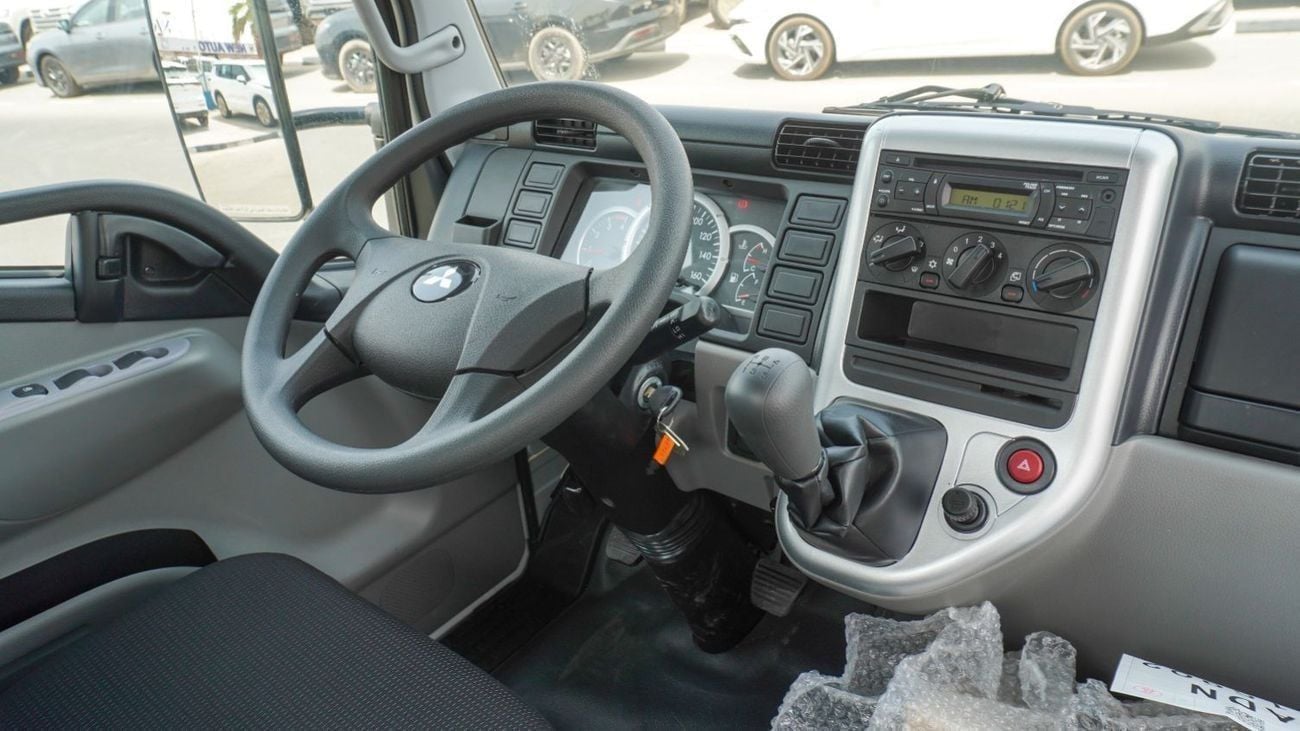 ميتسوبيشي كانتر فان Brand New Mitsubishi Fuso Canter 2026 4.2L M/T |White/Black|CANTERCHASSIS-170-ABS-2T| FOR EXPORT
